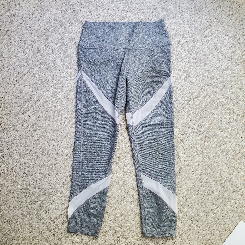 Aerie Gray & White Leggings